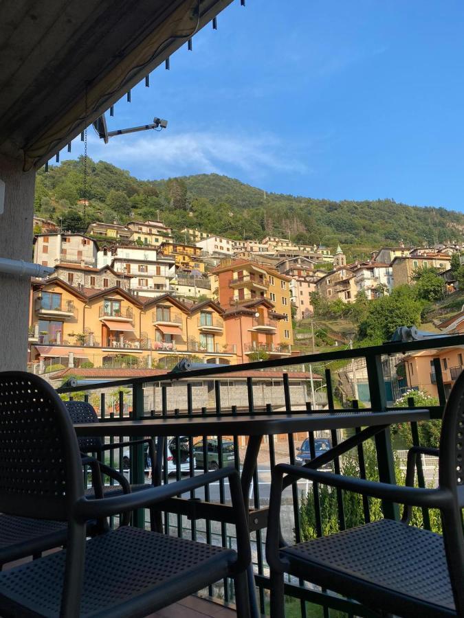Casa Mattia Lägenhet Bellano Exteriör bild
